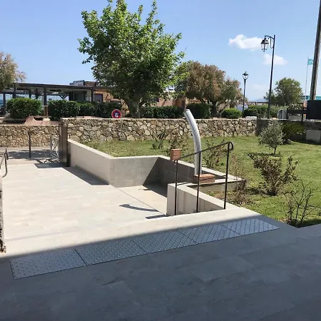 L'isula Marina LʼÎle-Rousse