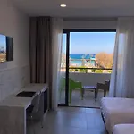 L'isula Marina LʼÎle-Rousse