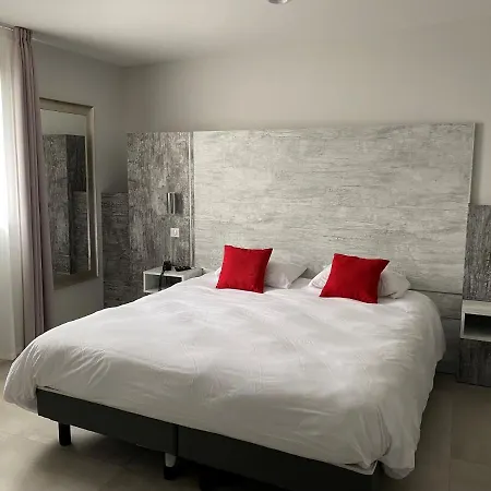 Hotell L'isula Marina LʼÎle-Rousse