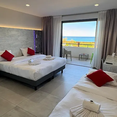 L'isula Marina Hotel 3*