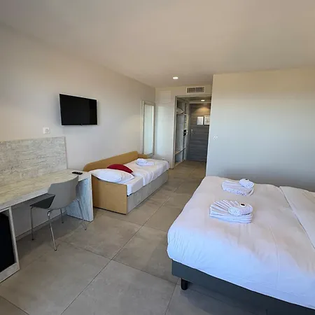 L'isula Marina 3*