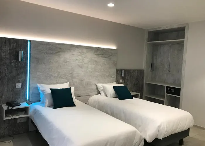 L'isula Marina 酒店 LʼÎle-Rousse