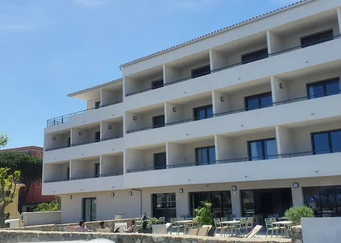 L'isula Marina 酒店 LʼÎle-Rousse