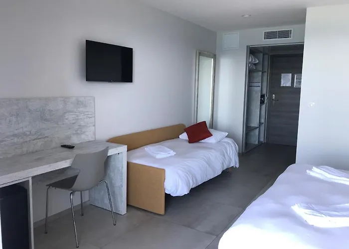 L'isula Marina 酒店 3*