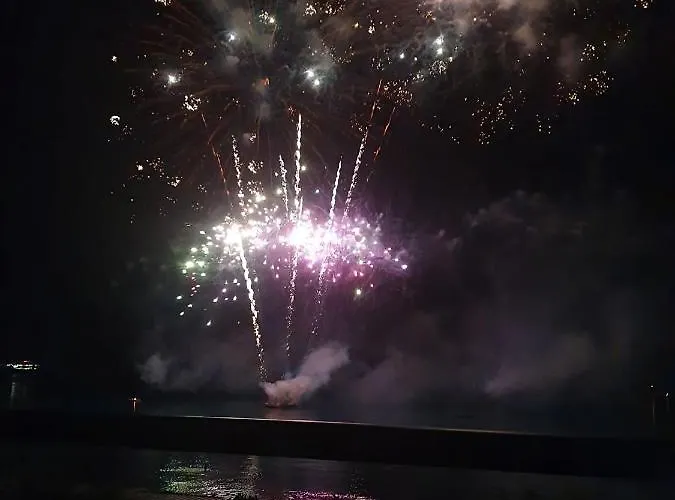 L'isula Marina 酒店 LʼÎle-Rousse