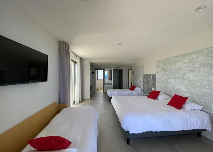 L'isula Marina 3* LʼÎle-Rousse