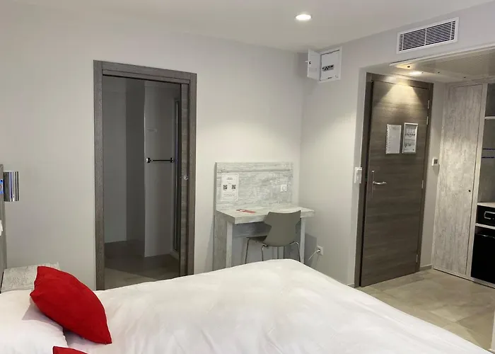 酒店 L'isula Marina 3*